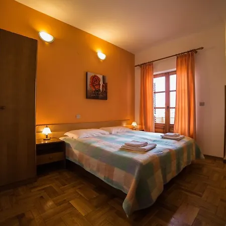 B@b Valbruna 3* Rovinj