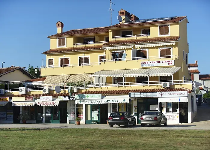 B@b Valbruna ロヴィニ