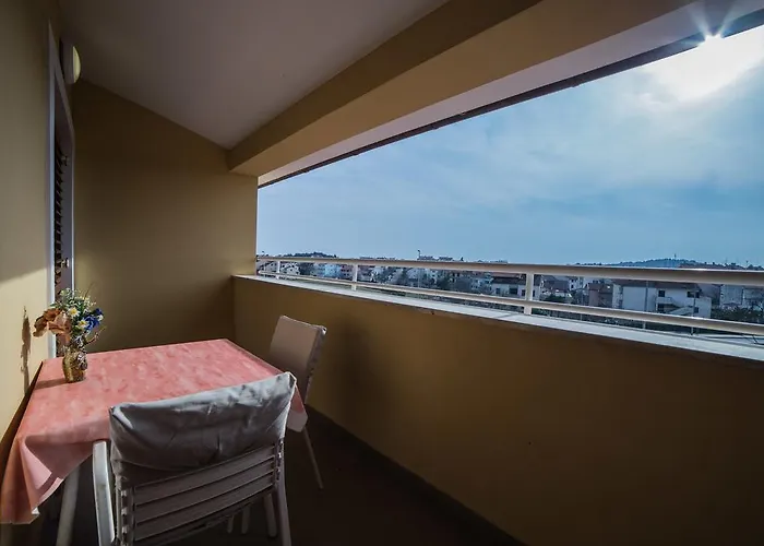 B@b Valbruna 3* ロヴィニ